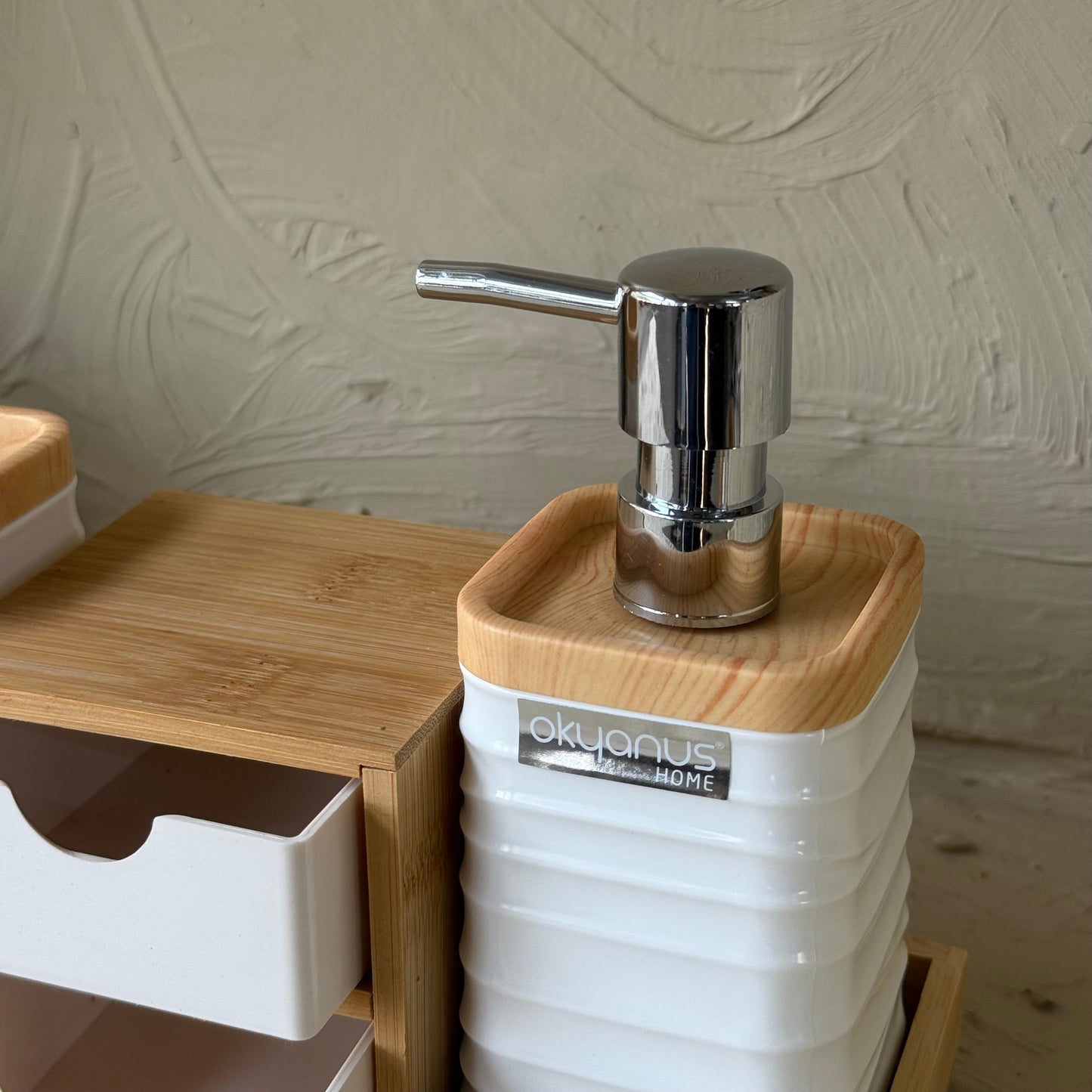 Okyanus 5 Parça Bambu Standlı Banyo Seti Beyaz
