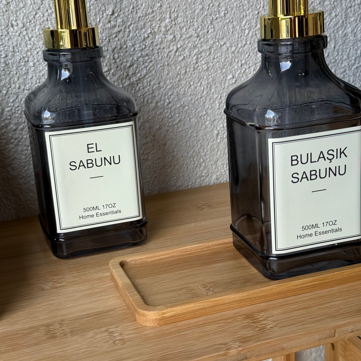 Lucia Bambu Standlı İkili Cam Kare Sıvı Sabunluk Seti Füme 500 ml